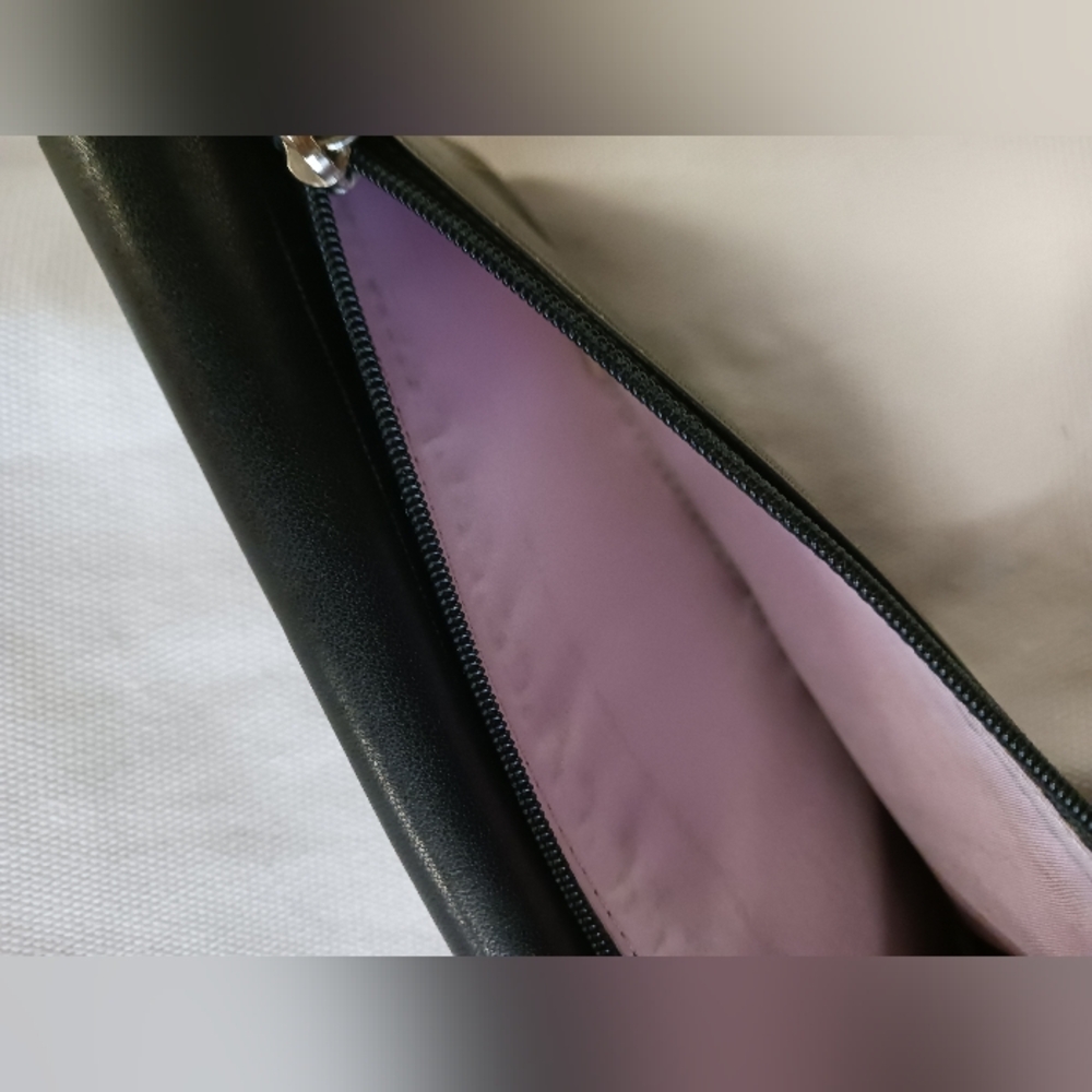 Coach Wallet - Picture 4 of 12